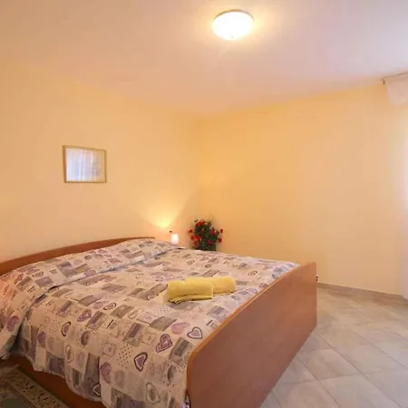 In - Istrien 42144 Apartamento *